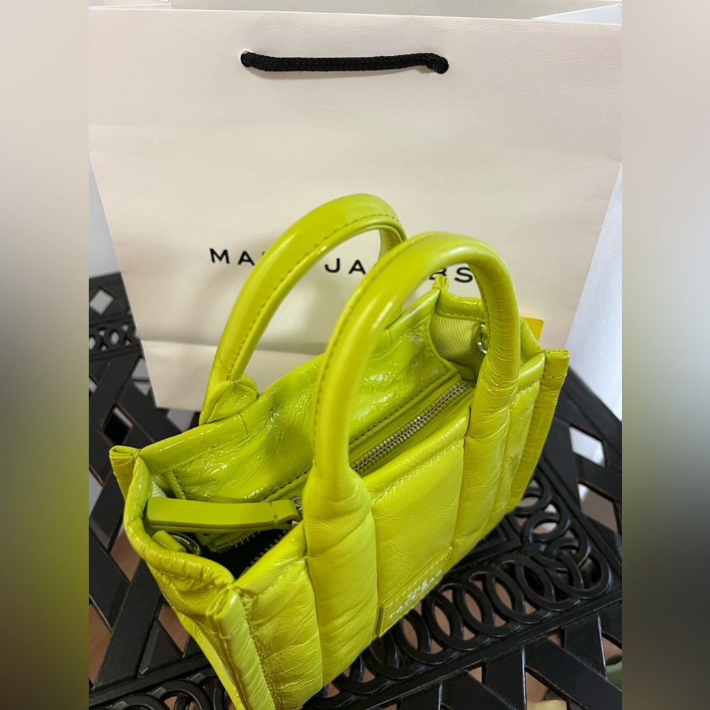 NWT Marc Jacobs Mini Tote Bag in Acid Lime Color - Picture 6 of 11